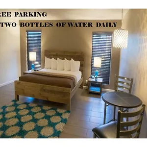 Otel Thunderbird Boutique (adults Only)